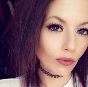 Meet your Posher, Ashlei